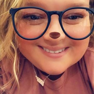 Meet your Posher, Amber